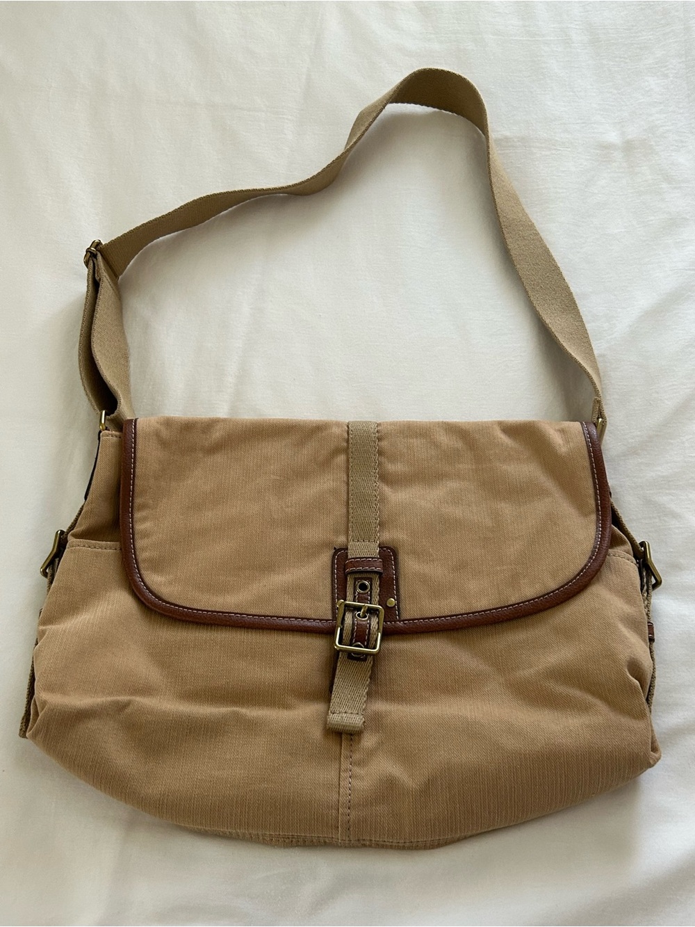 VINTAGE! Fossil Messenger Bag NWOT